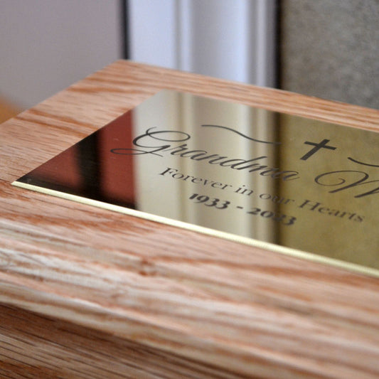 Personalised Wooden Urn For Ashes - Custom Oak Urn for Humans and Pets - Available in 5 Sizes