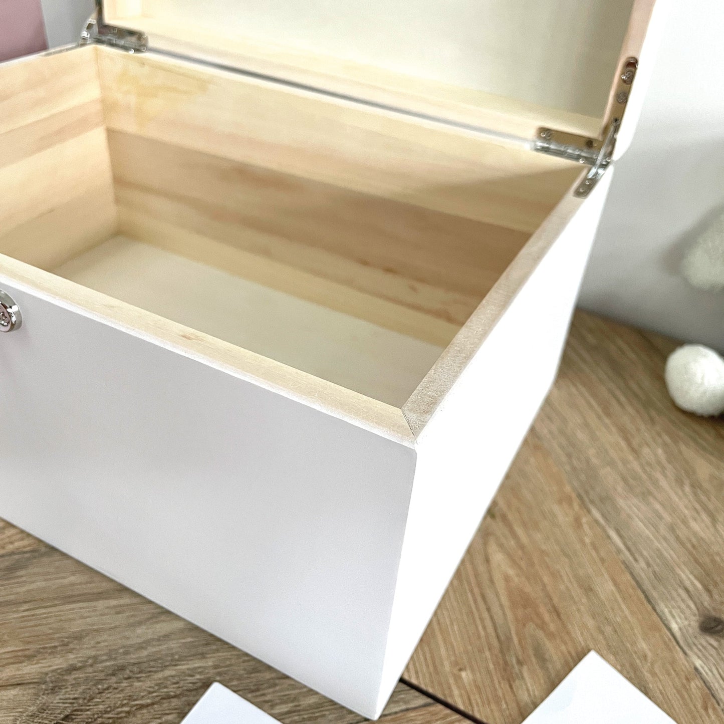 Personalised Born In 2026 Garland Engraved White New Baby Keepsake Box - 3 Sizes