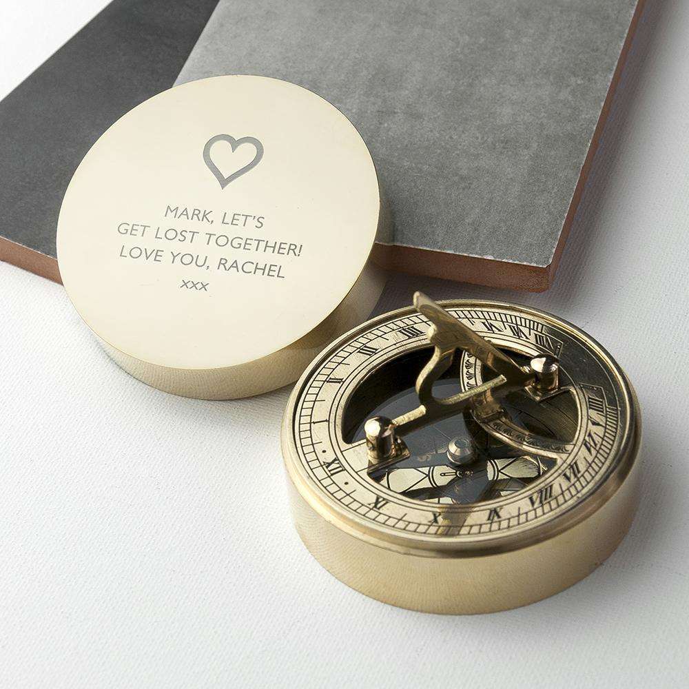 Iconic Adventurer's Sundial Compass Accessories Treat