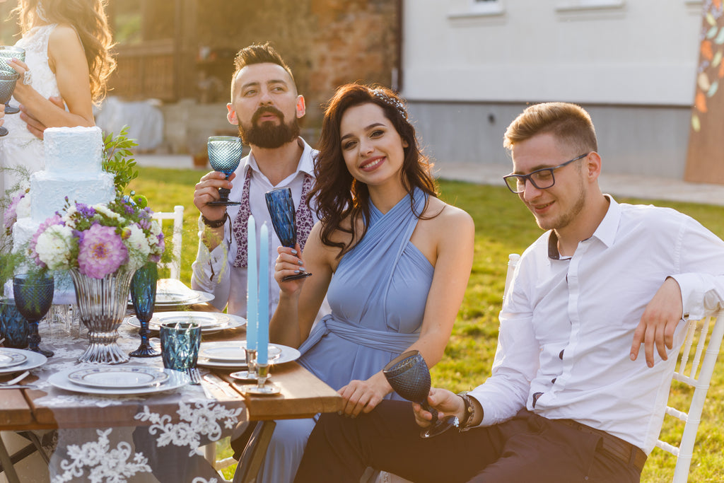 How much does it cost to attend a wedding as a guest