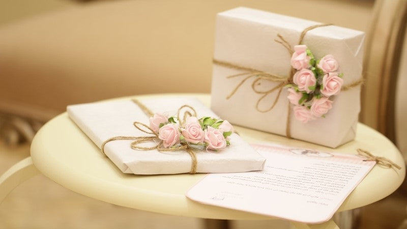 Wedding Gift Etiquette - The Ultimate UK Guide