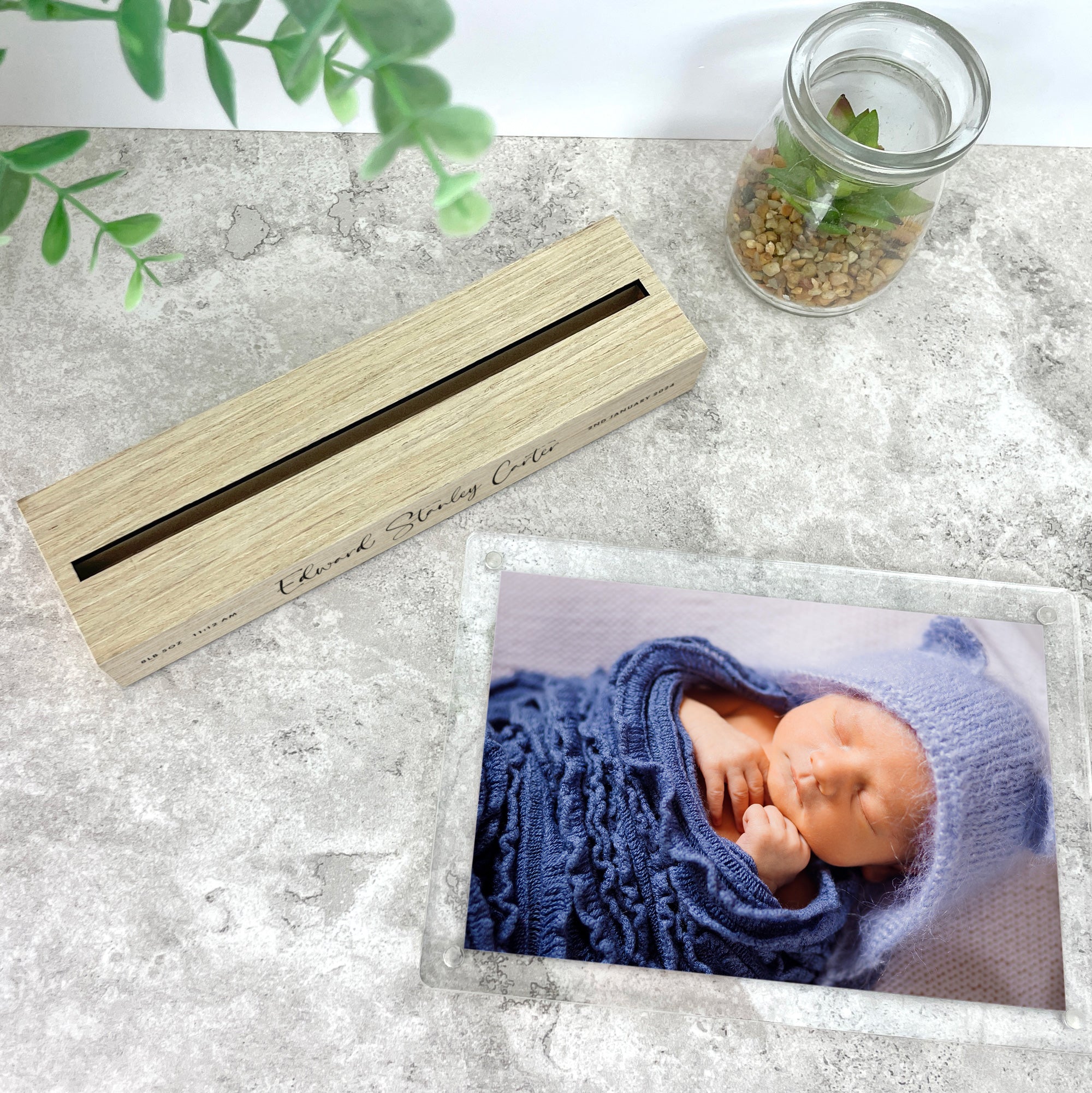 Personalised Baby Wooden Base 6x4