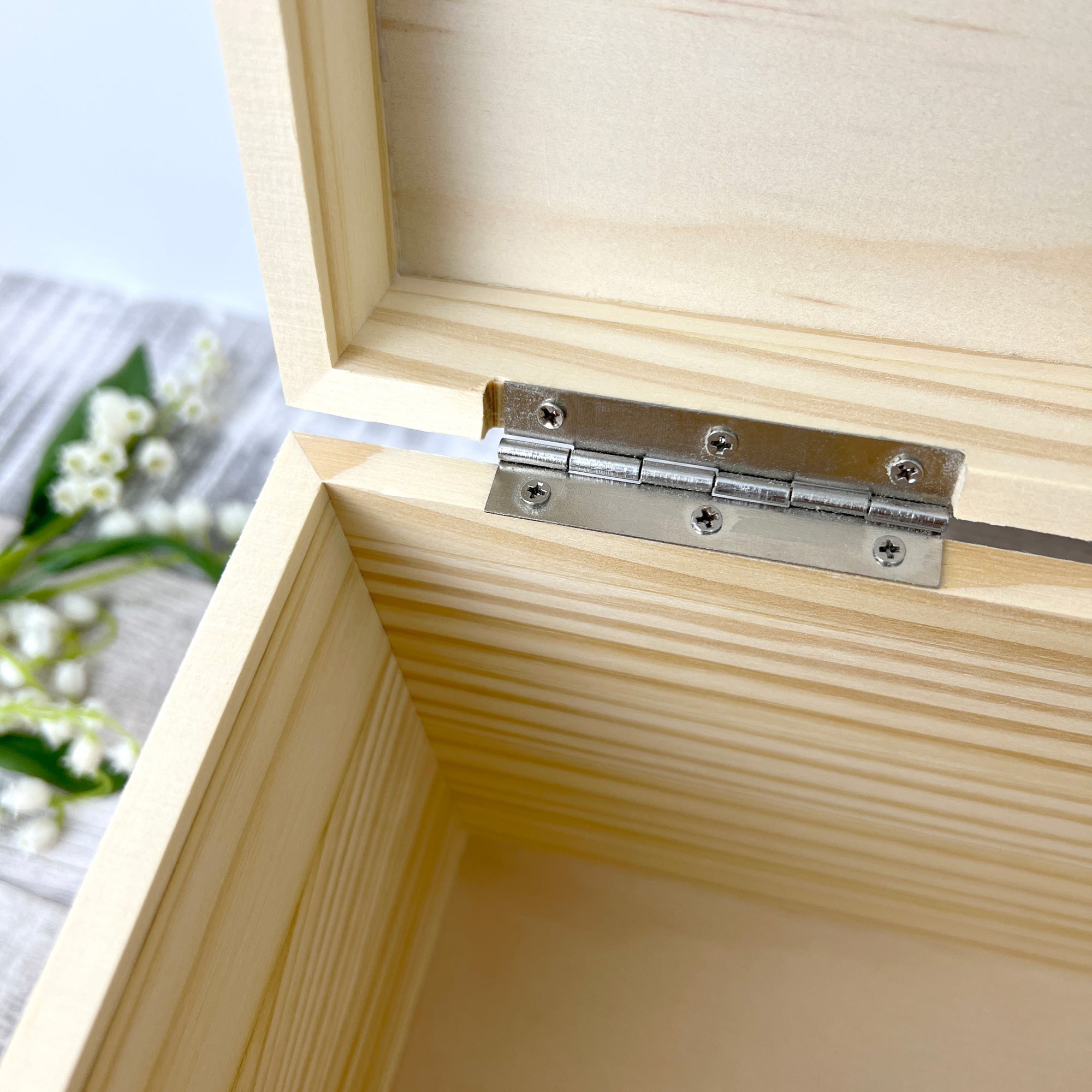 Personalised Any Message Flower Border Pine Memory Box - 5 Sizes
