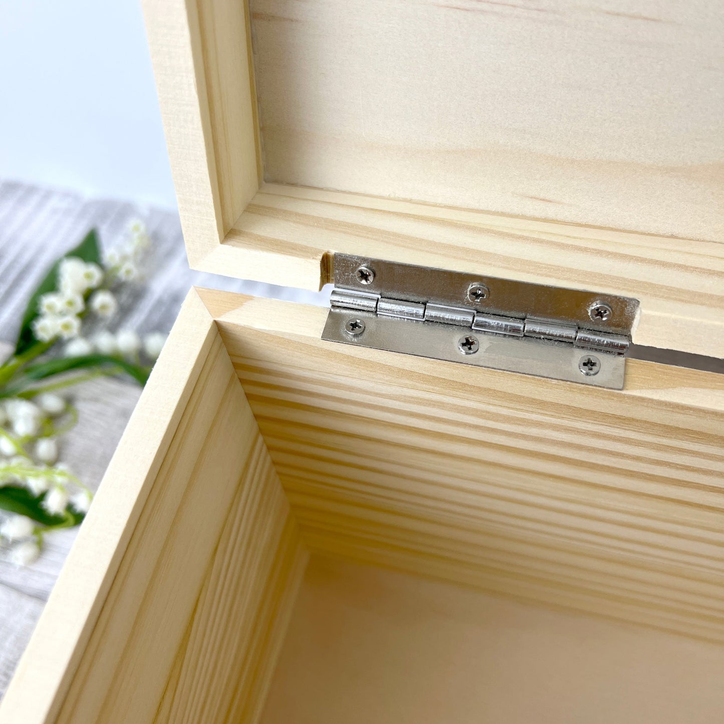 Personalised Any Message Flower Border Pine Memory Box - 5 Sizes