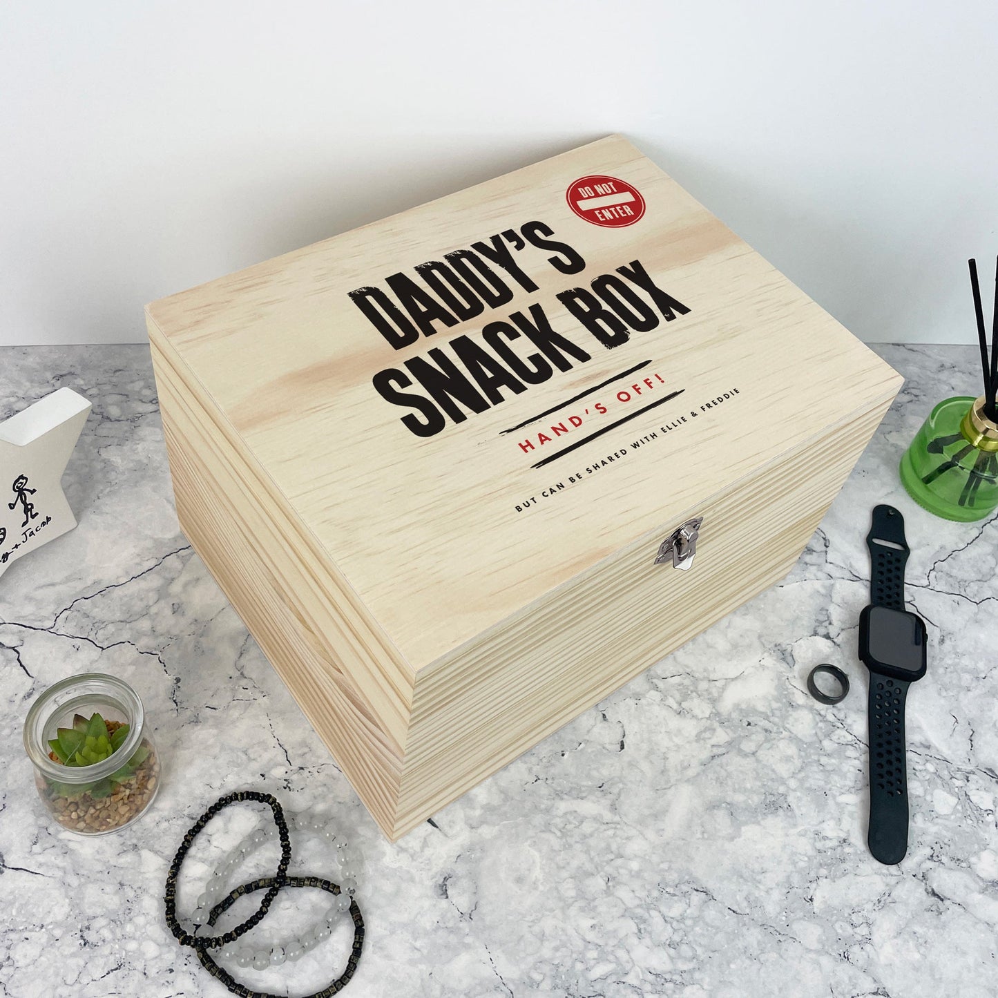 Personalised Snack/Sweet Box Pine Hamper Box - 5 Sizes (16cm | 20cm | 26cm | 30cm | 36cm)