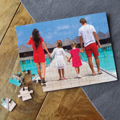 Your Favourite Photo Jigsaw 300 Pcs + Metal Gift Tin