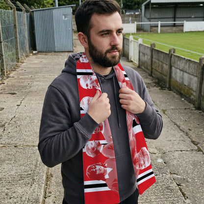 Manchester Red Legends - Knitted Eyelet Football Scarf