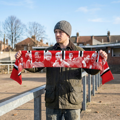 Manchester Red Legends - Knitted Eyelet Football Scarf