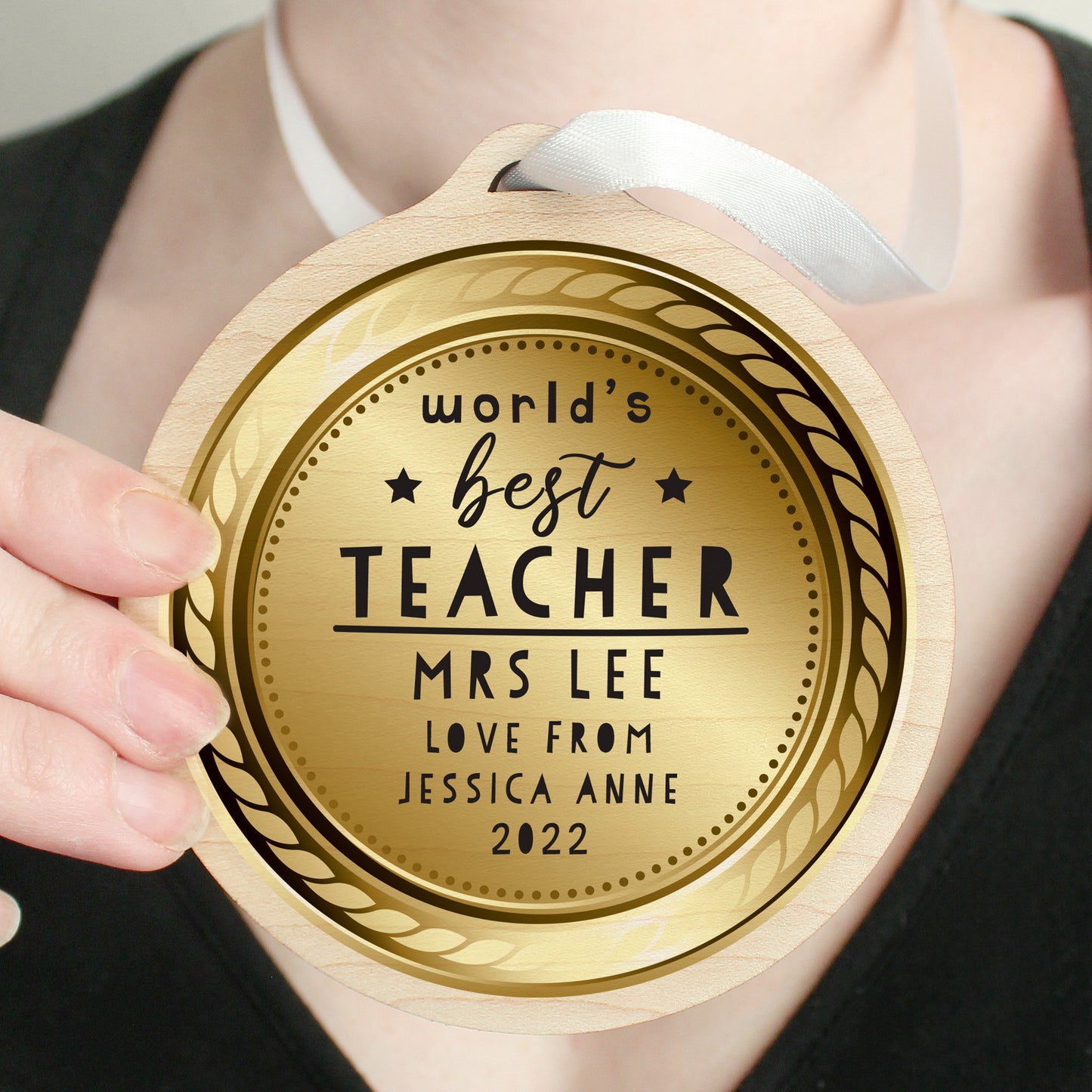 Personalised WorldåÕs Best Teacher Round Wooden Medal