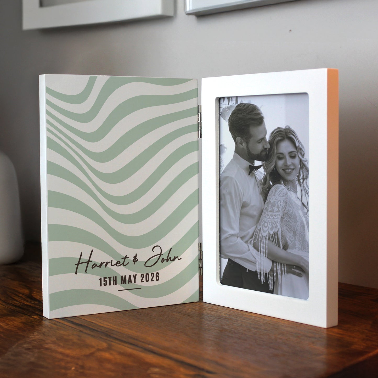 Personalised Wooden Hinged 6x4 Photo Frame