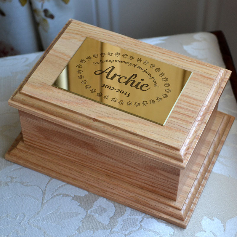 Personalised Oak Pet Urn – Perfect Cat Urn with Paw Print Pattern