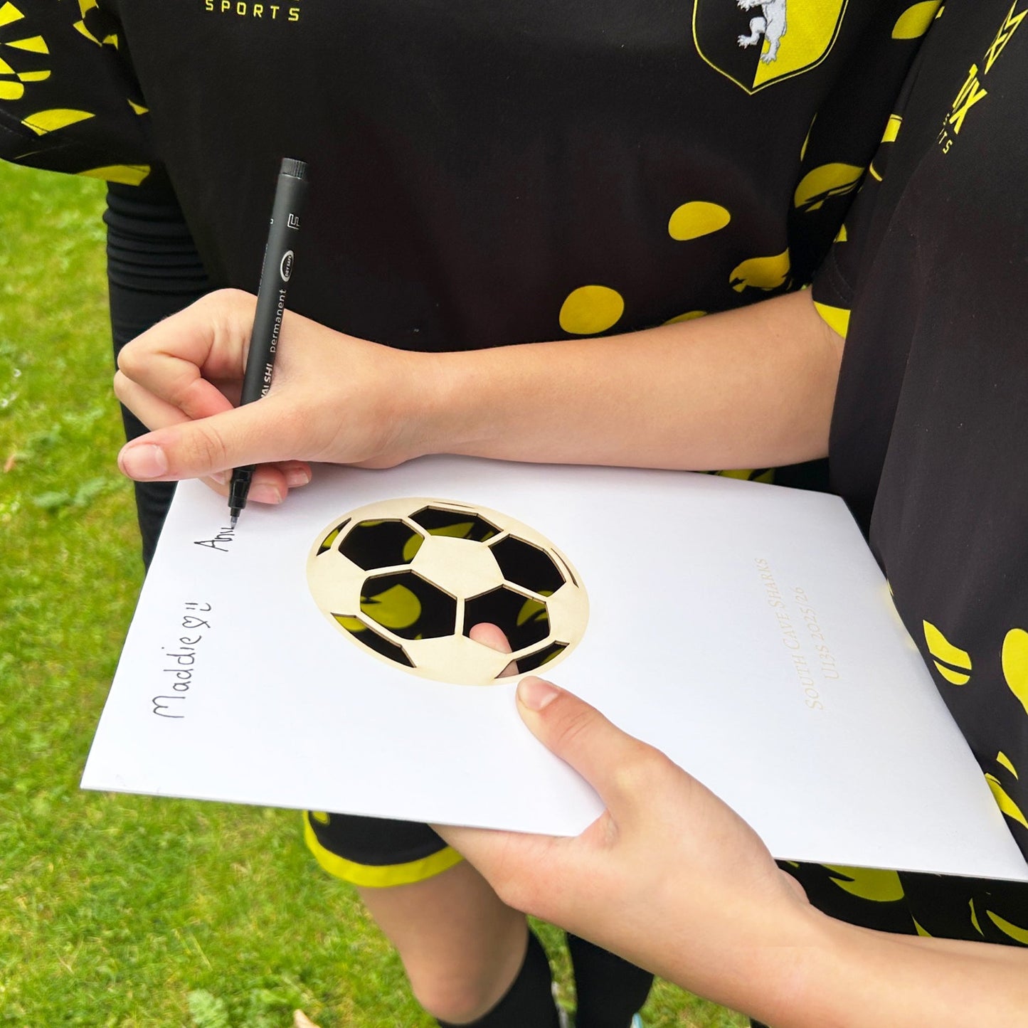 Personalised Sports Signature Board & Pen | End of Season Coach Gift