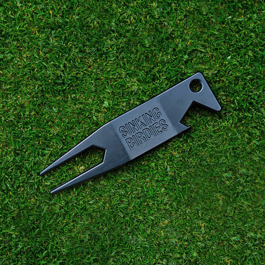 Divot tool