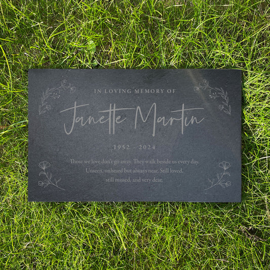 Personalised Wreath Memorial Slate Grave Marker 25 x 15cm