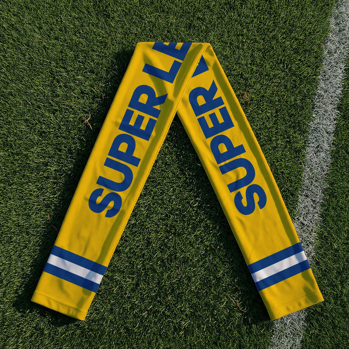 Super Leeds - Knitted Eyelet Football Scarf