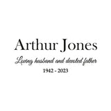 Personalised Oak Urn with Traditional Engraving