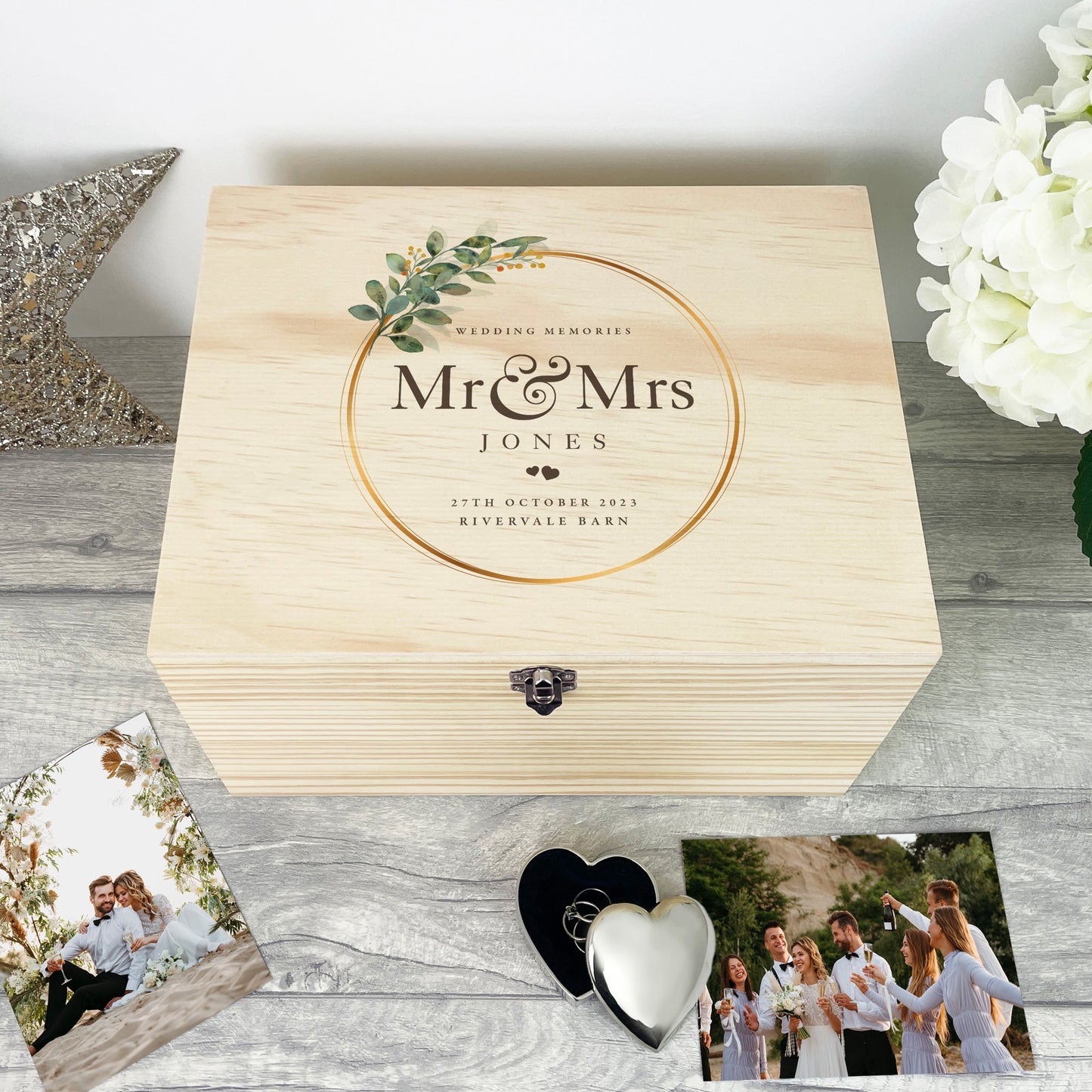 Personalised Wooden Wedding Wreath Keepsake Memory Box - 5 Sizes (16cm | 20cm | 26cm | 30cm | 36cm)