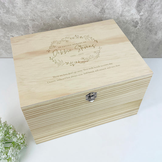 Personalised Pine Wooden Engraved Wreath Keepsake Memory Box - 5 Sizes