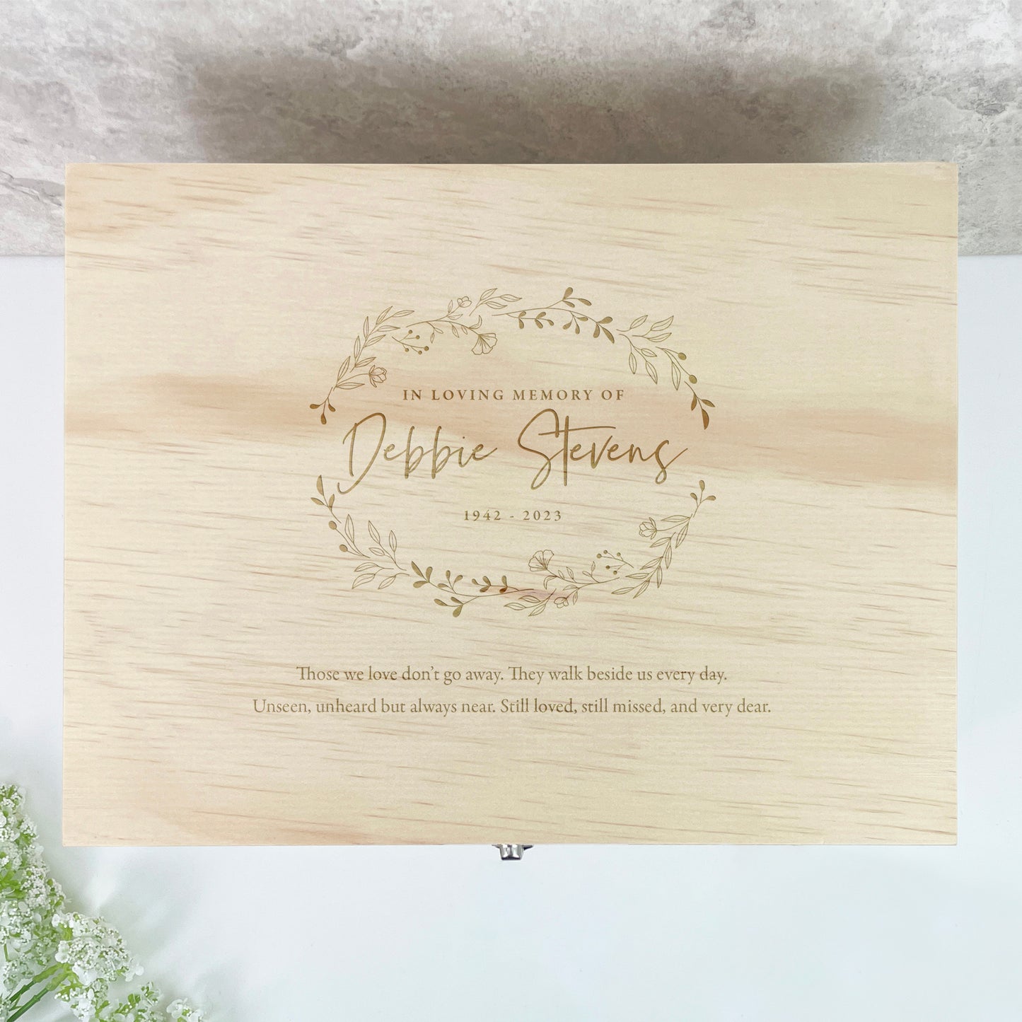 Personalised Pine Wooden Engraved Wreath Keepsake Memory Box - 5 Sizes