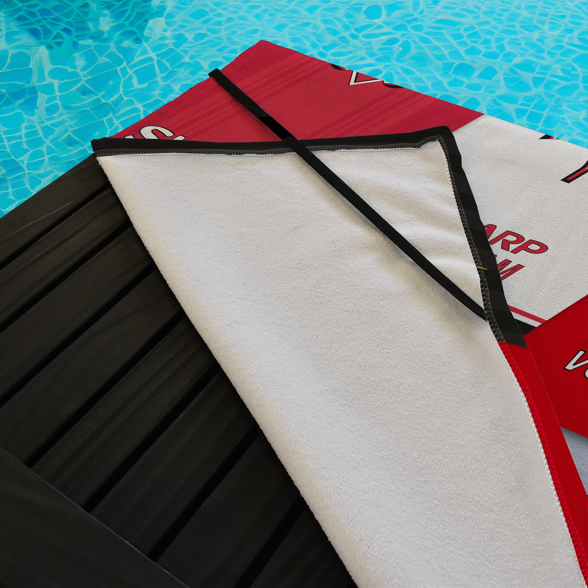 Manchester Red - Kit Montage - Sunbed Towel