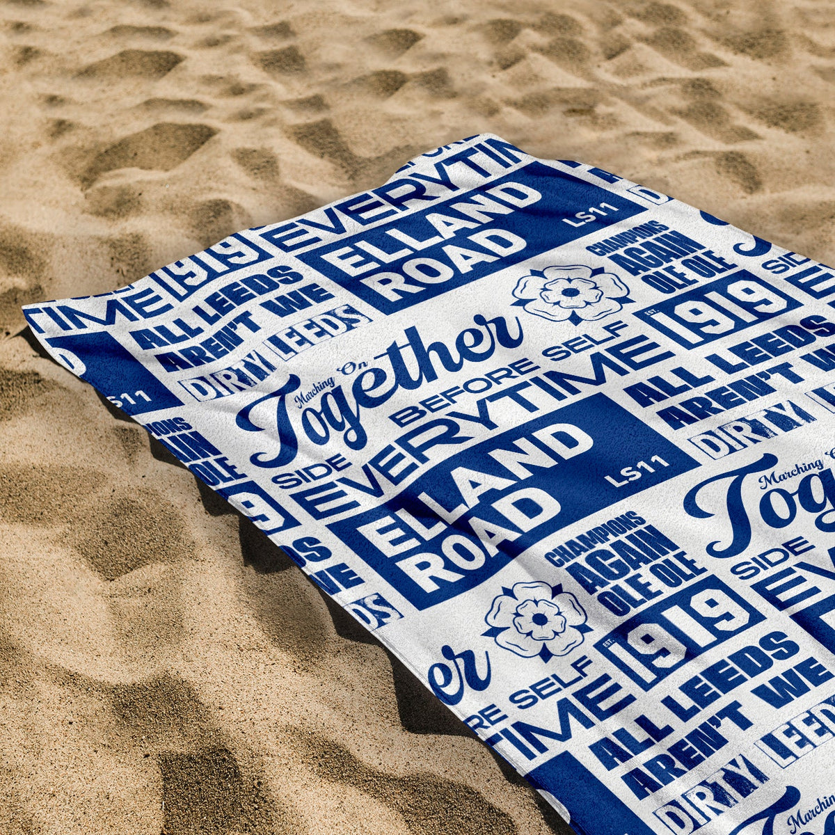 Leeds - Word Montage - White & Blue Beach Towel - Microfibre Retro Beach Towel - 150cm x 75cm